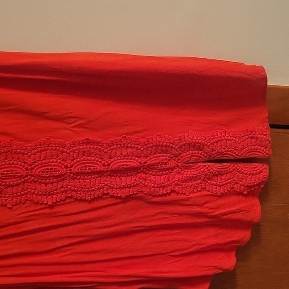 Pale Sky Stitch Fix Embroidered Keyhole Tank Top Large - Picture 3 of 4